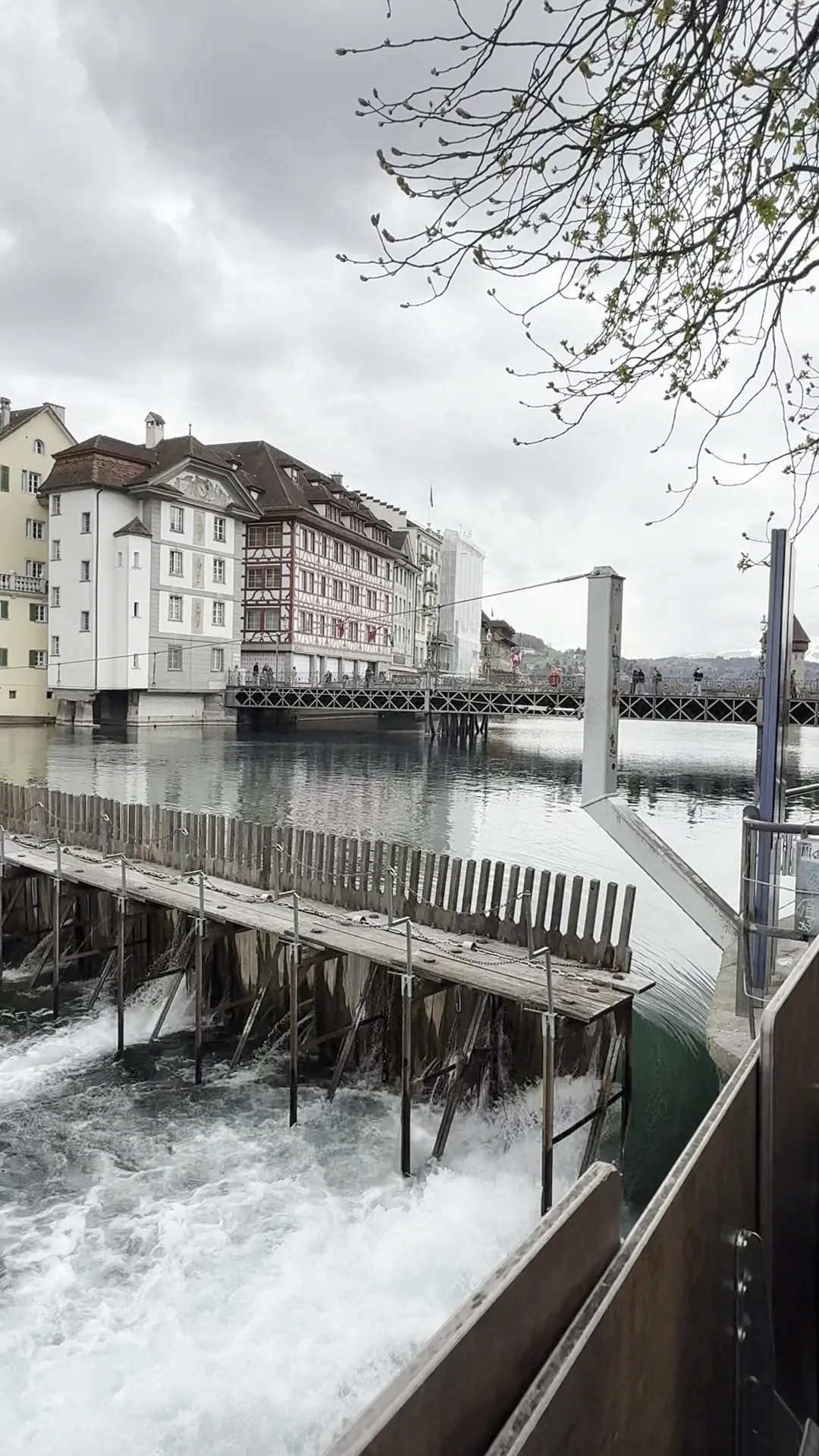Details at Lucerne Needle Dam Lucerne — travel photo