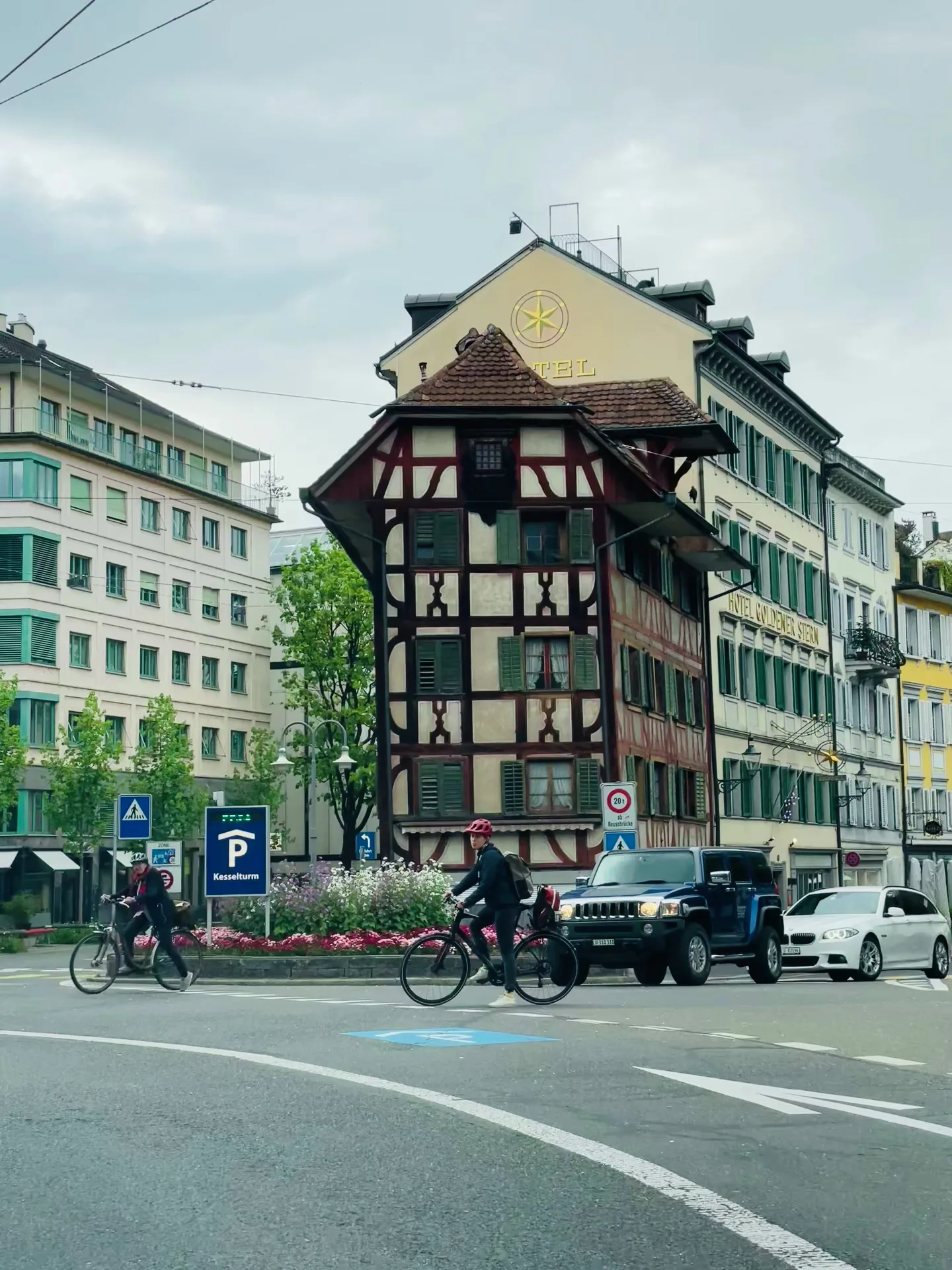 Atmosphere at Passport office Canton Lucerne Lucerne — travel photo