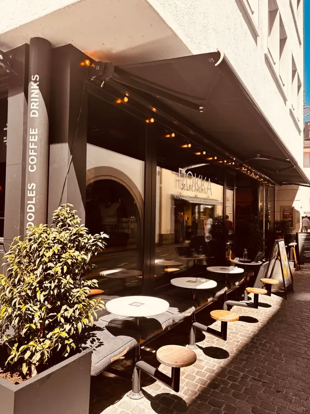 ROKKA Café I Bar I Fusion Food
