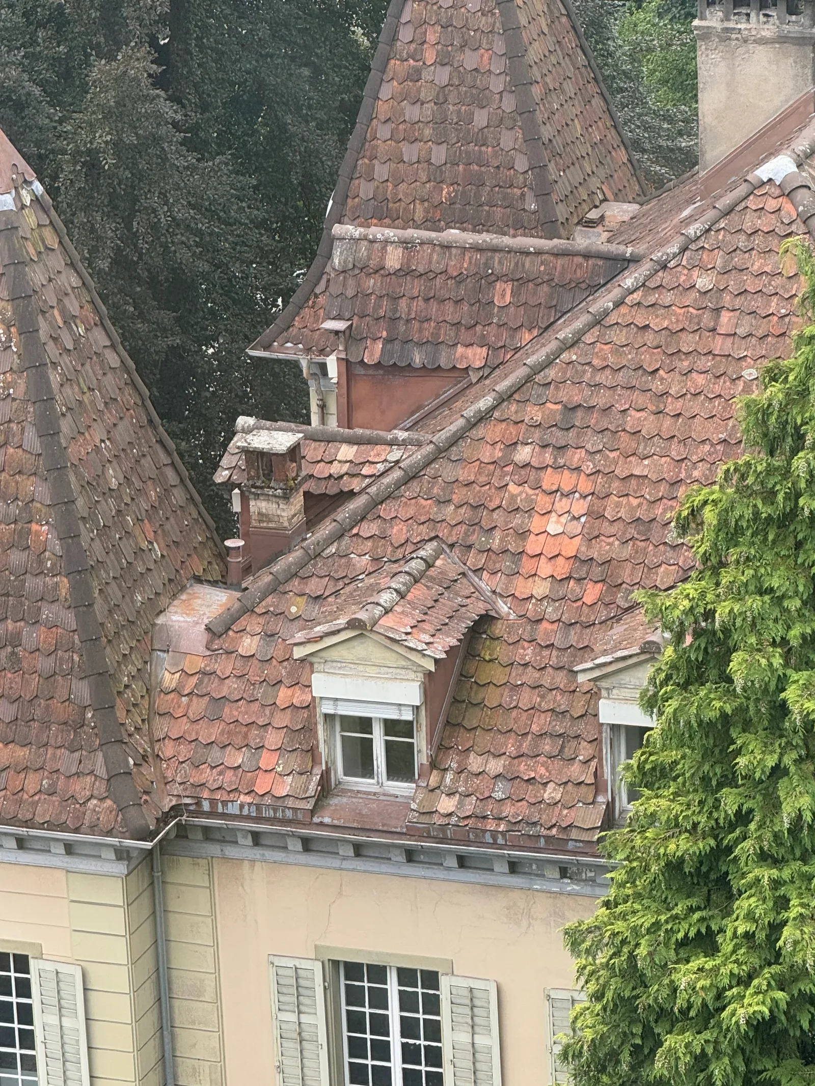 Details at Schirmerturm Lucerne — travel photo