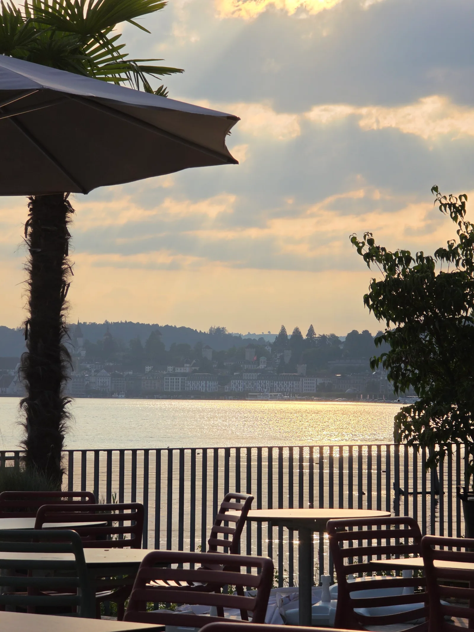 Atmosphere at Strandbad Lido Luzern Lucerne — travel photo