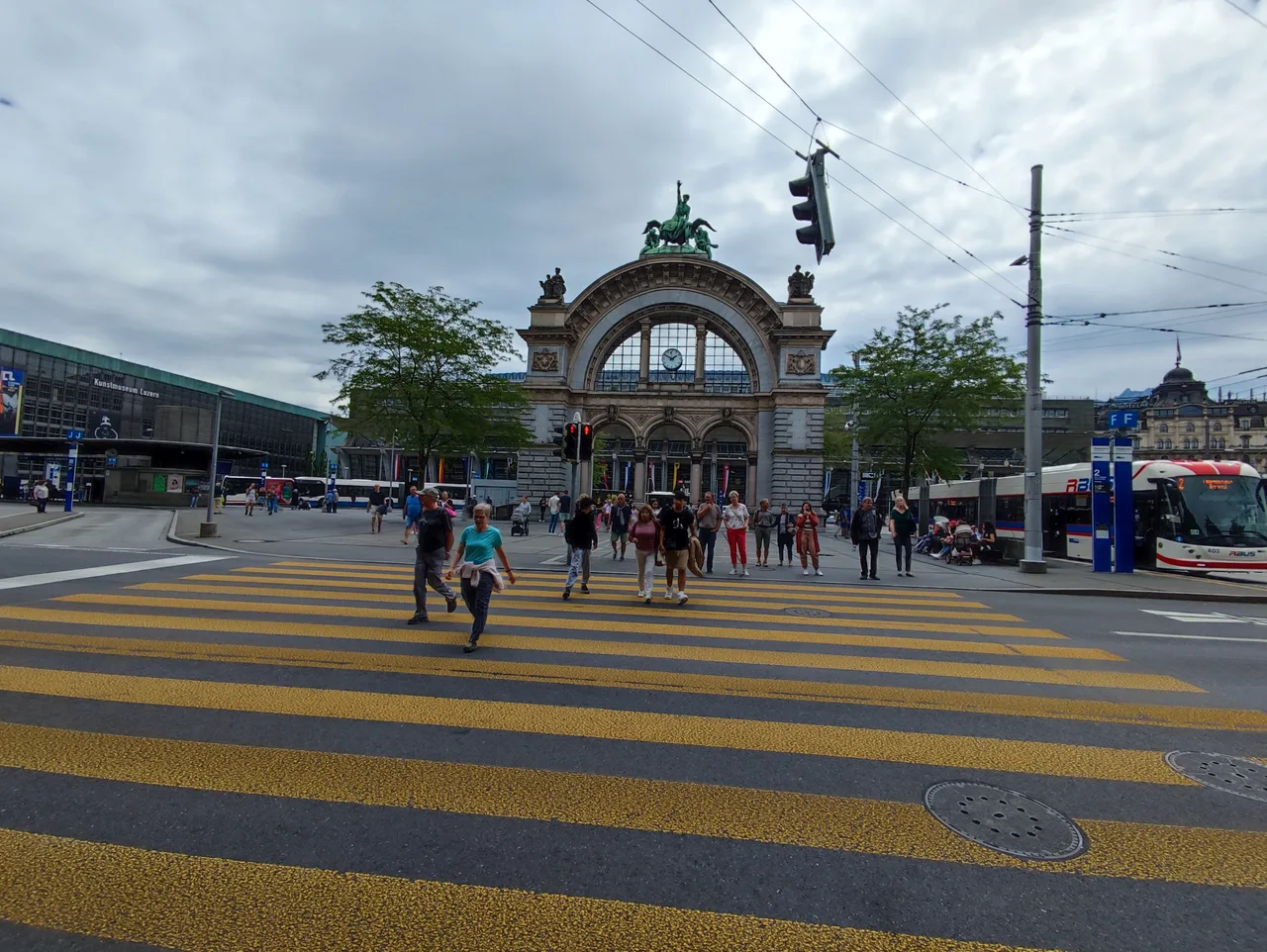Torbogen Luzern — hidden gems guide Lucerne
