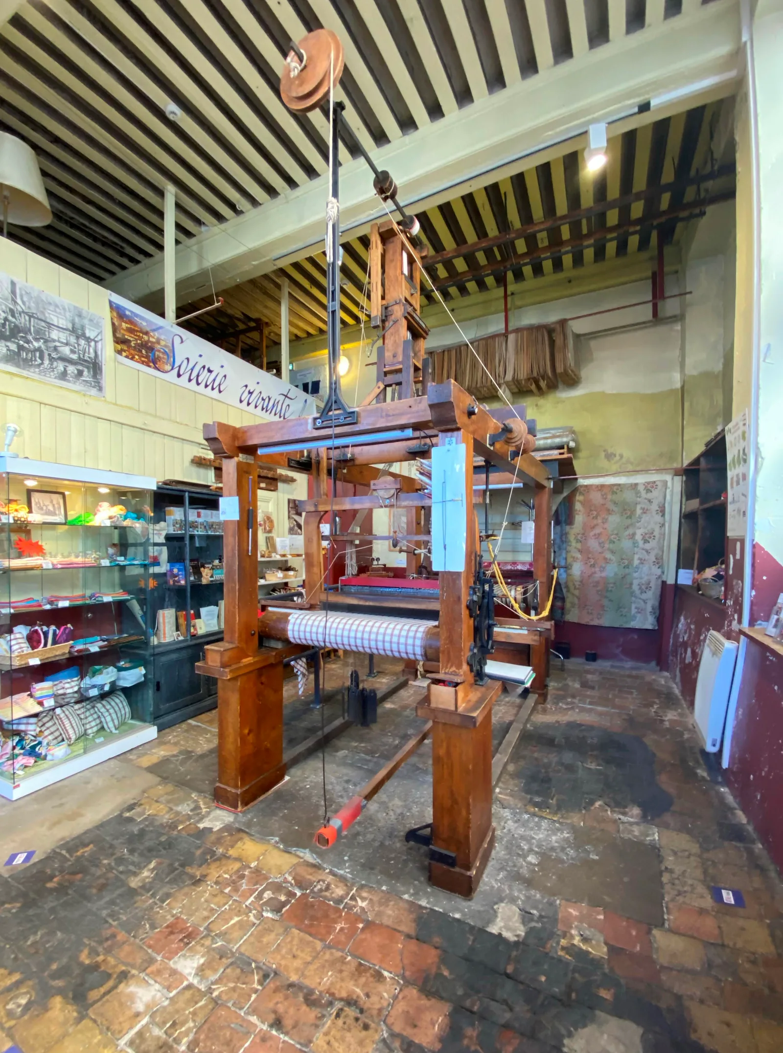 Atelier Municipal de Tissage: Municipal Weaving Workshop
