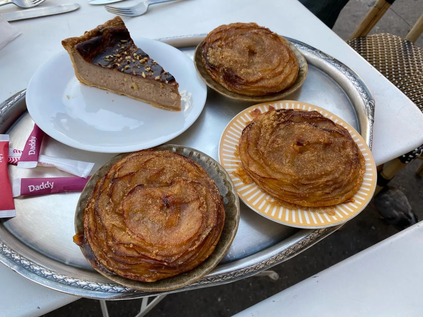 Atmosphere at Boulangerie Saint Paul | Lyon Lyon — travel photo