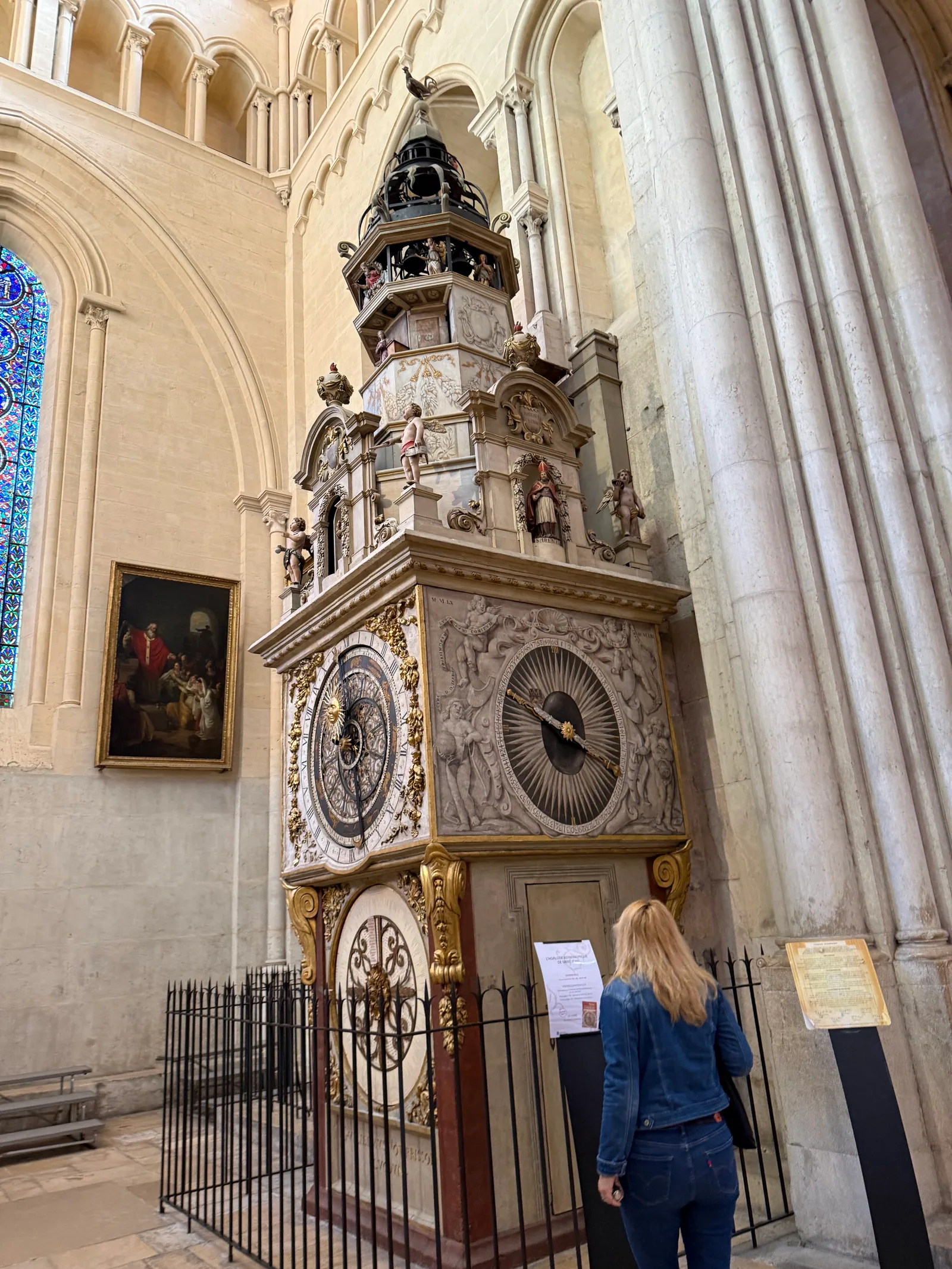 Interior at Cathédrale Saint-Jean-Baptiste Lyon — travel photo