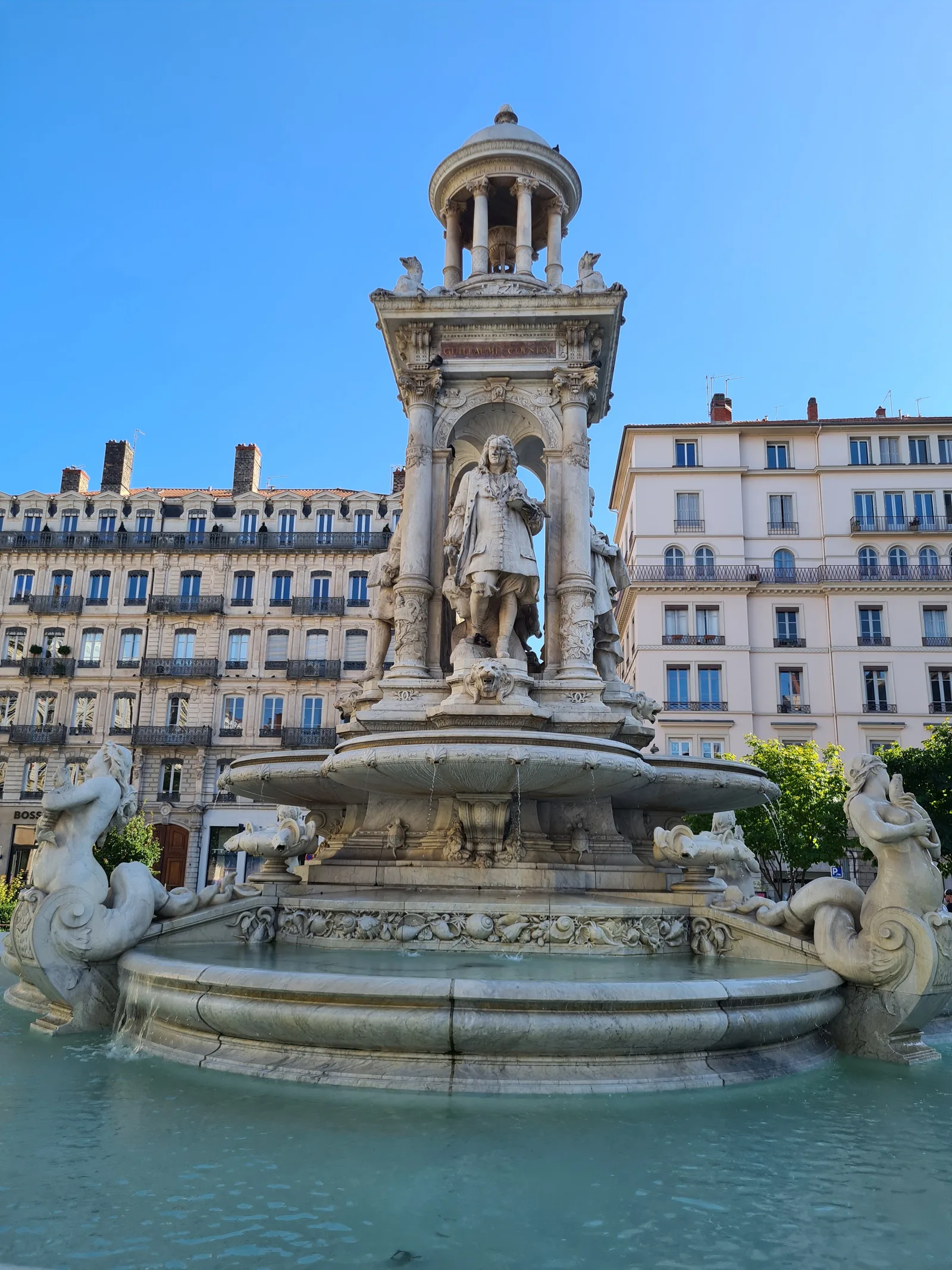 Details at Fontaine des Jacobins Lyon — travel photo