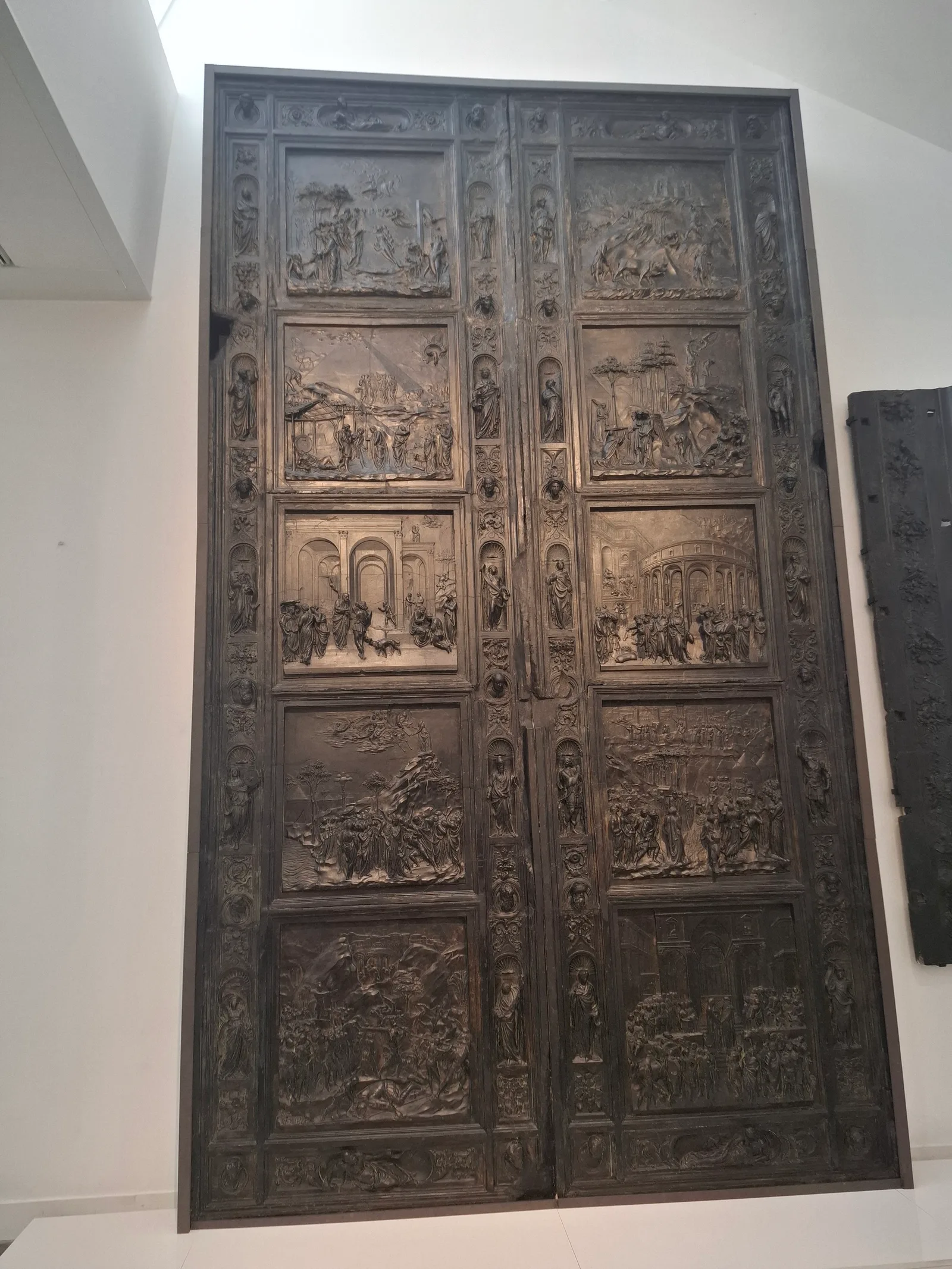 Atmosphere at Musée des Moulages Lyon — travel photo