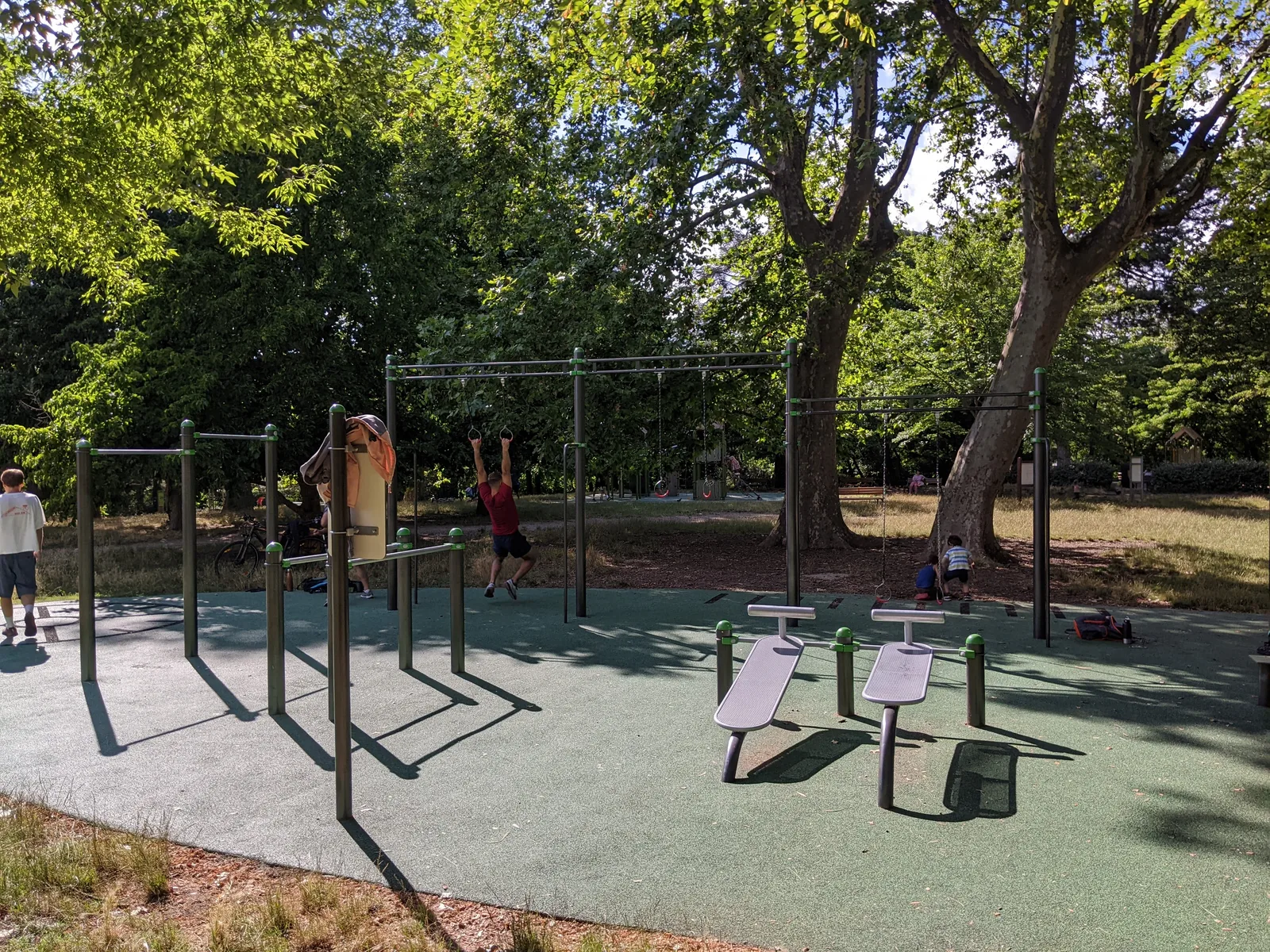 Main view at Parc Chambovet Lyon — travel photo