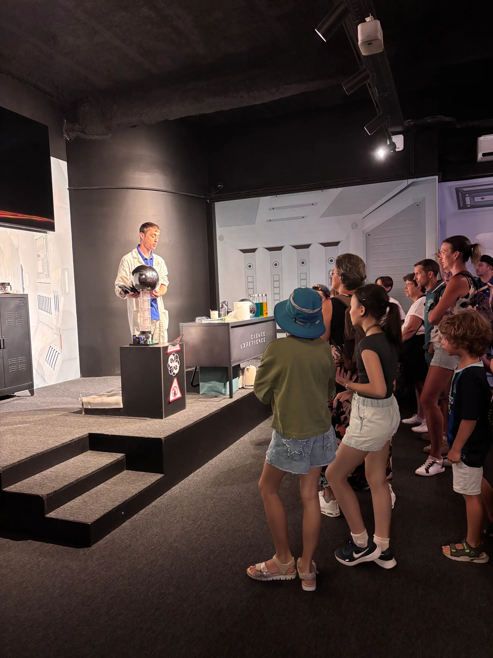 Main view at Science Expériences Lyon Lyon — travel photo
