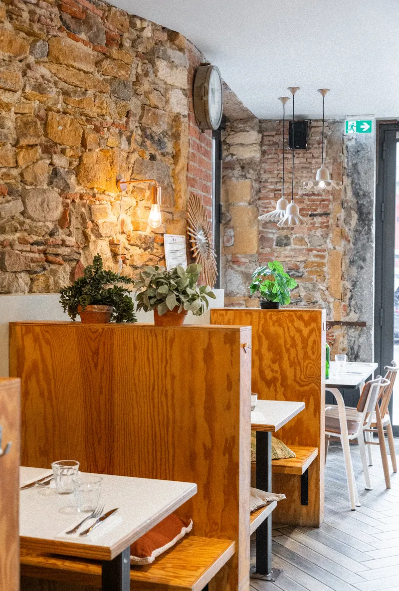 Slake Terreaux - Coffee & Brunch DIPLOID