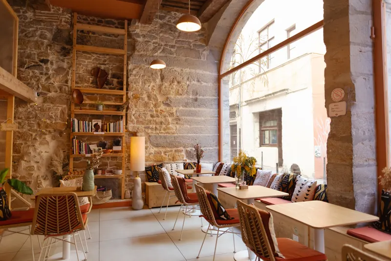 Wassaï ~ Le café / salon de thé afro vegan et culturel