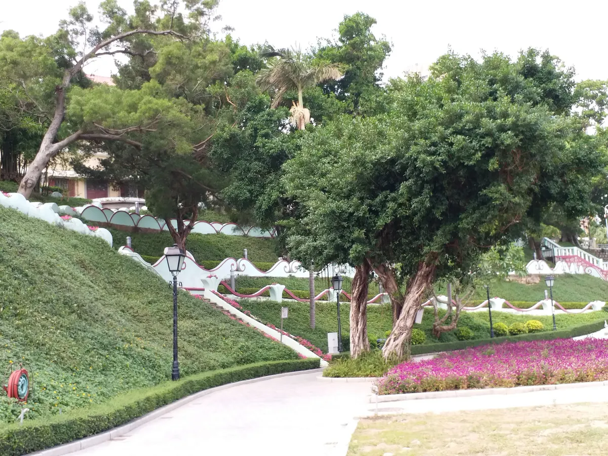Main view at Dra. Laurinda M. Esparteiro Garden Macau — travel photo