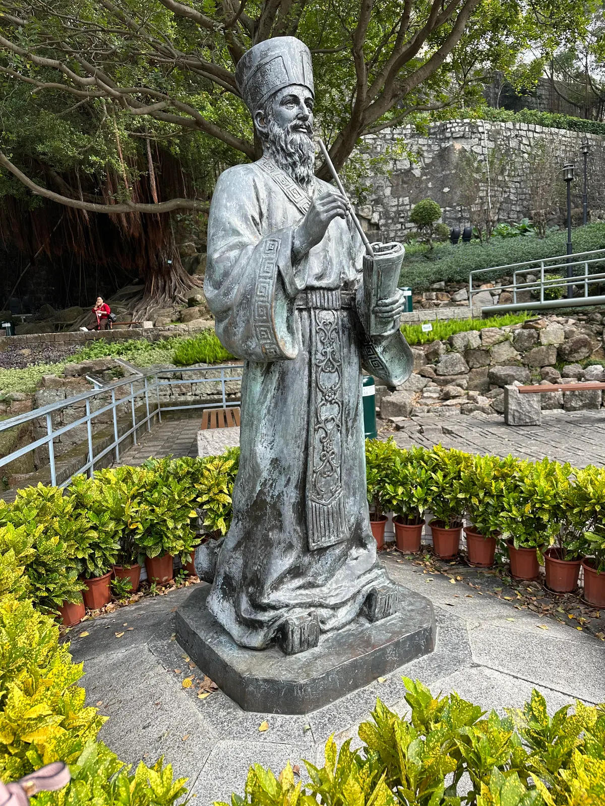 Atmosphere at Garden of the Surrounding of Monte Fort Macau — travel photo