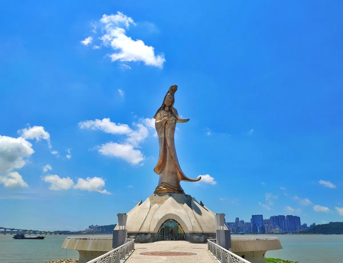 Main view at Kun Iam Ecumenical Center Macau — travel photo