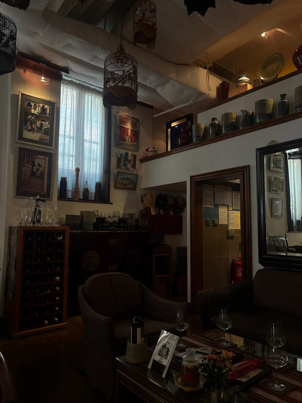 Main view at MacauSoul - wine lounge Macau — travel photo