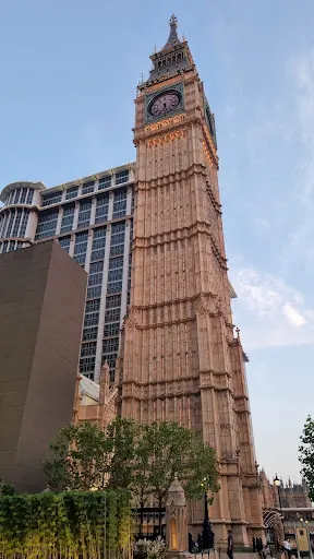 Atmosphere at The Londoner Macao Macau — travel photo