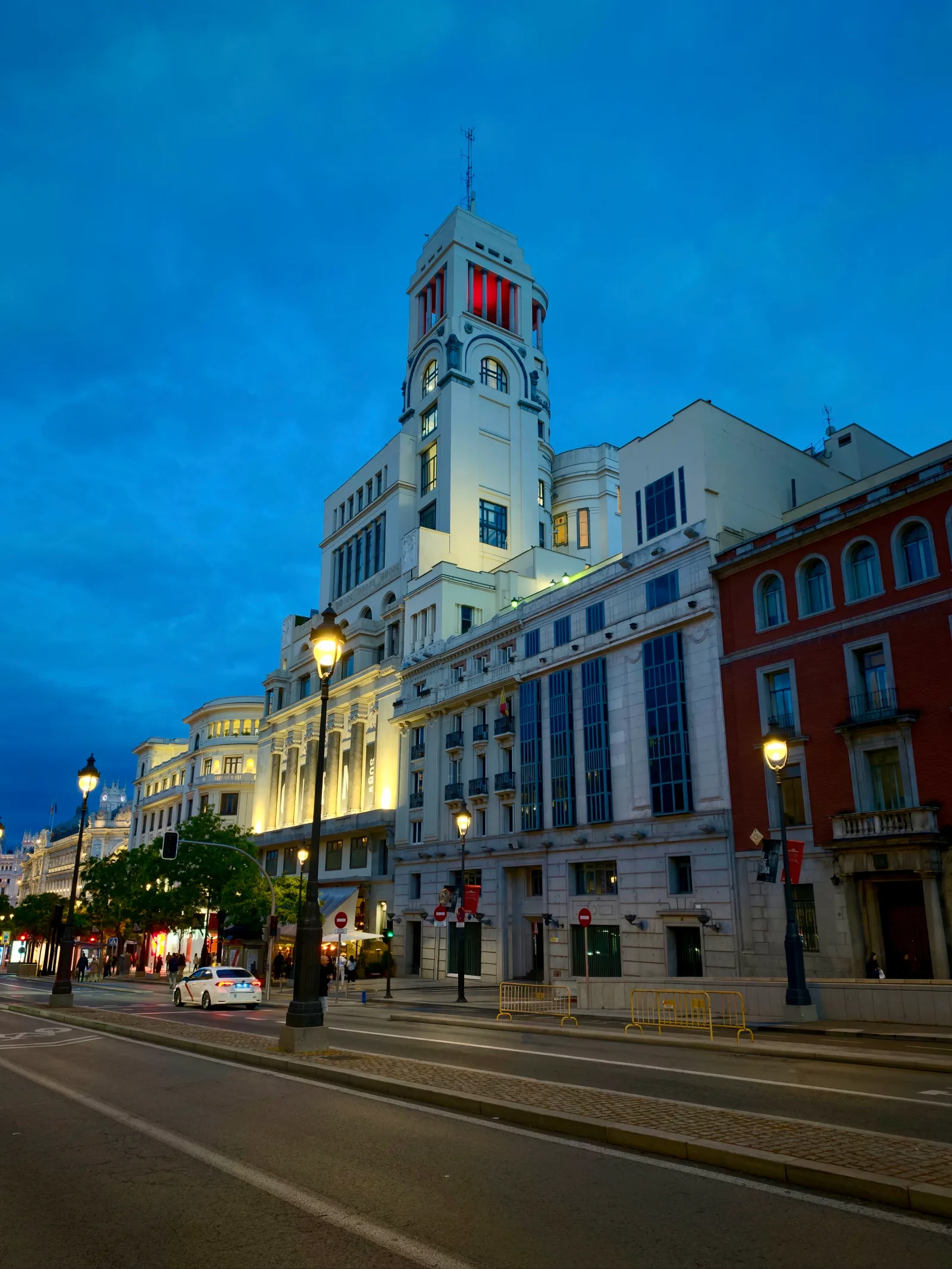 Details at Círculo de Bellas Artes Madrid — travel photo