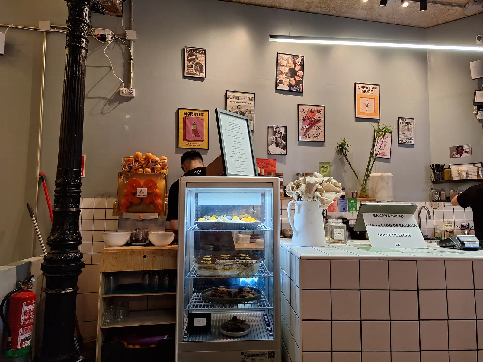 Main view at Dale Café Madrid — travel photo