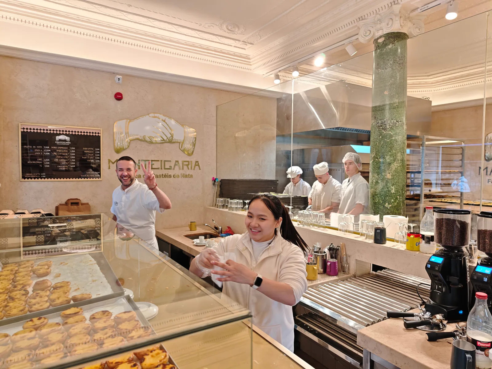 Atmosphere at Manteigaria - Fábrica de Pasteles de Nata Madrid — travel photo
