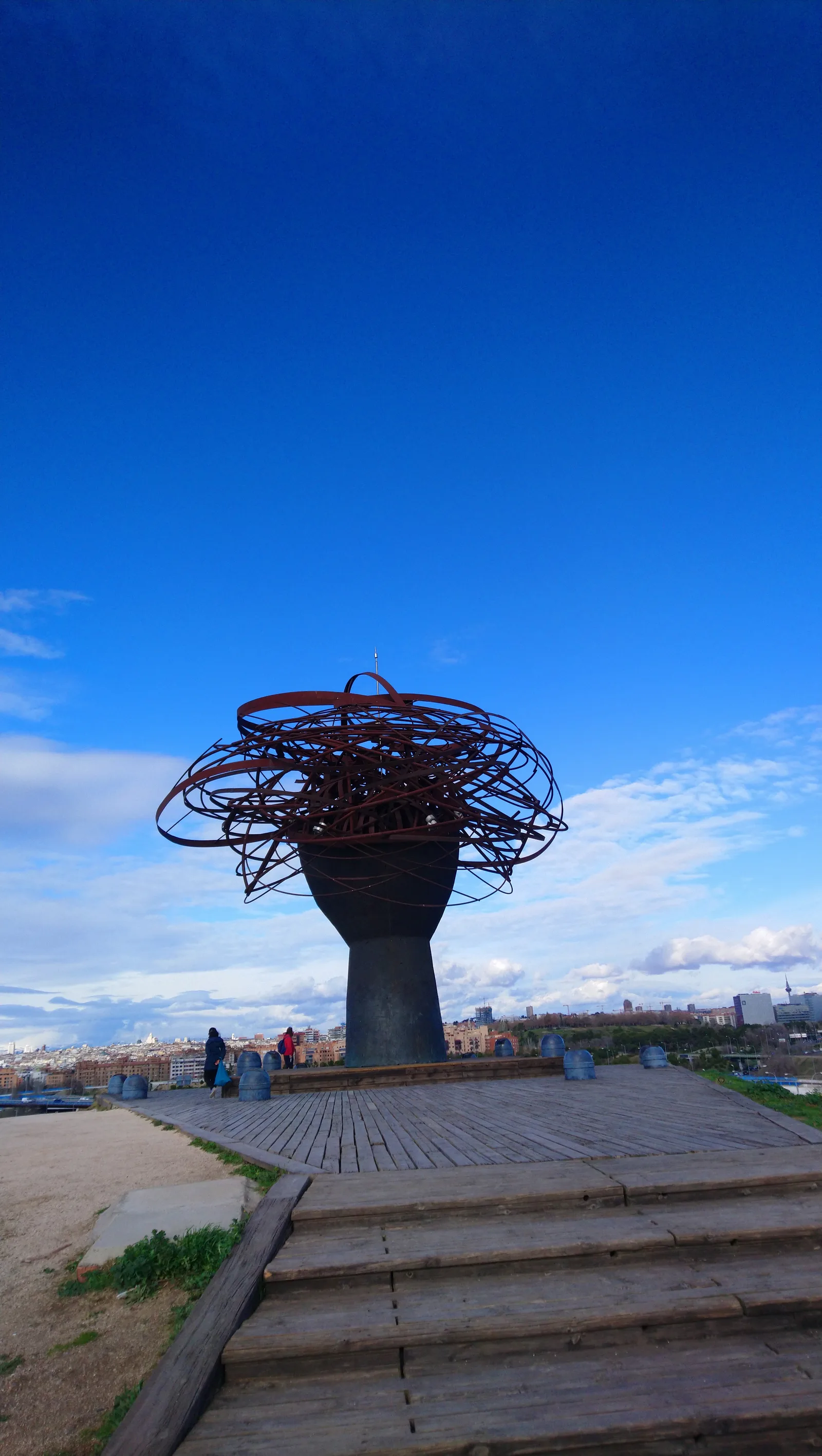 Atmosphere at Manzanares River Linear Park Madrid — travel photo