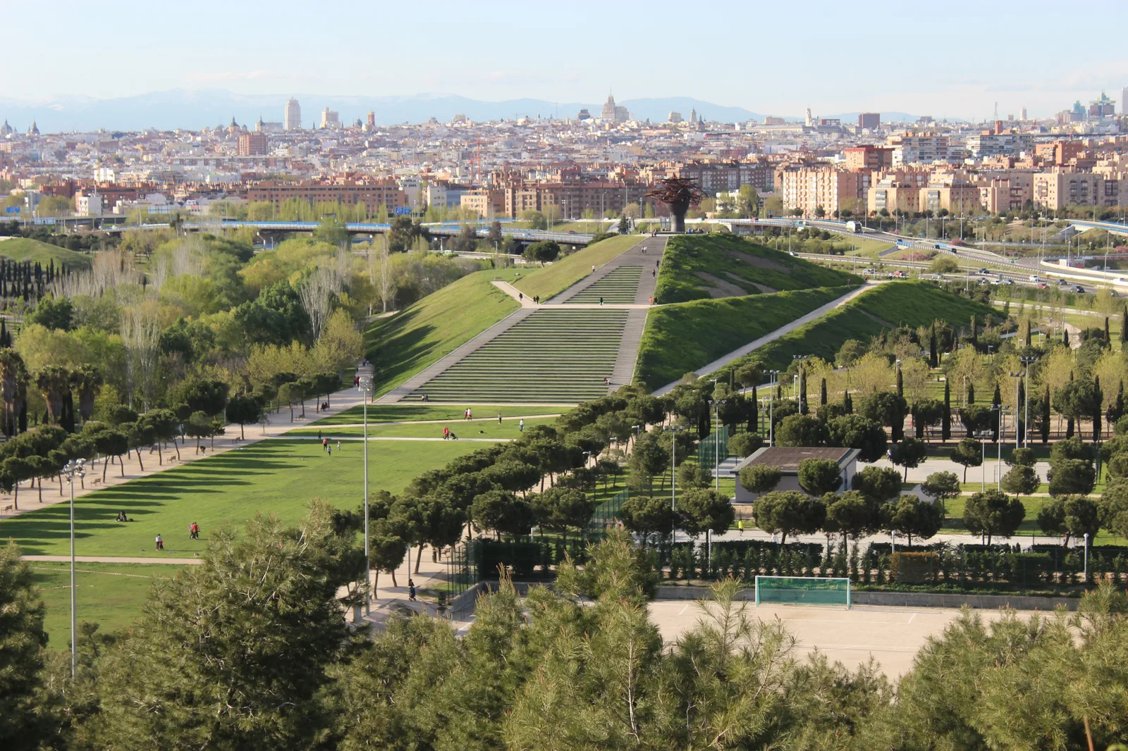 Manzanares River Linear Park