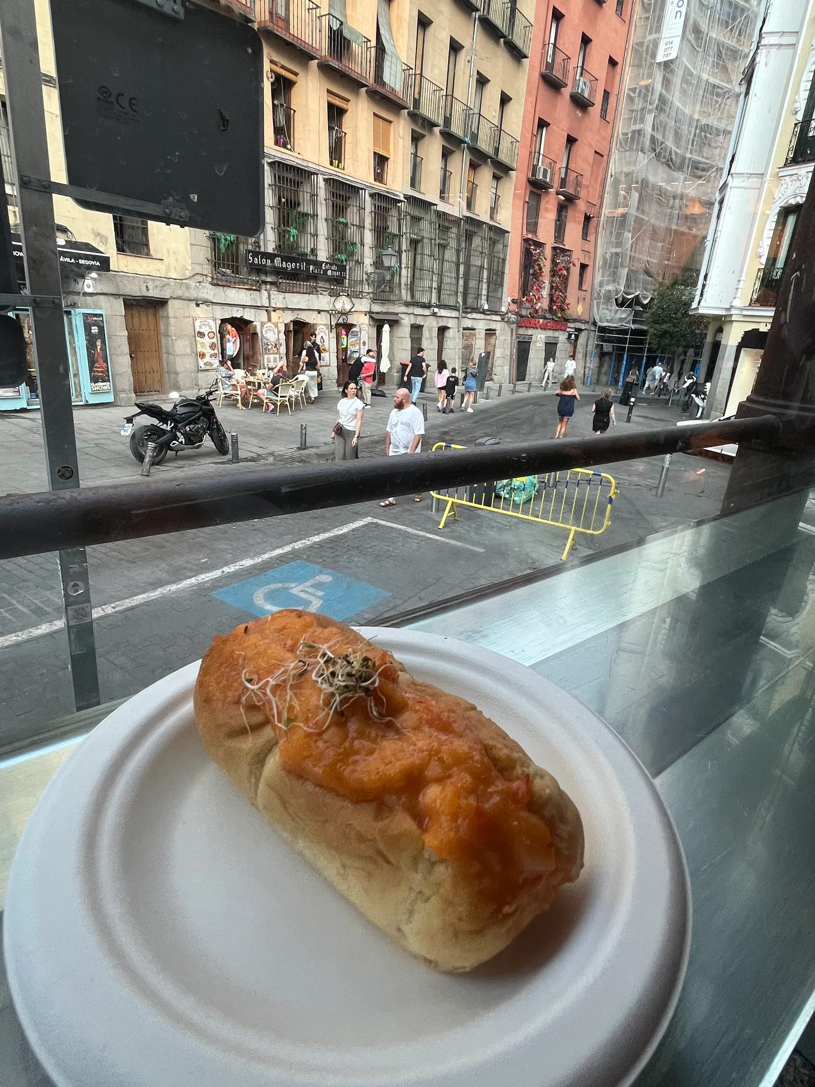 Details at Mercado de San Miguel Madrid — travel photo