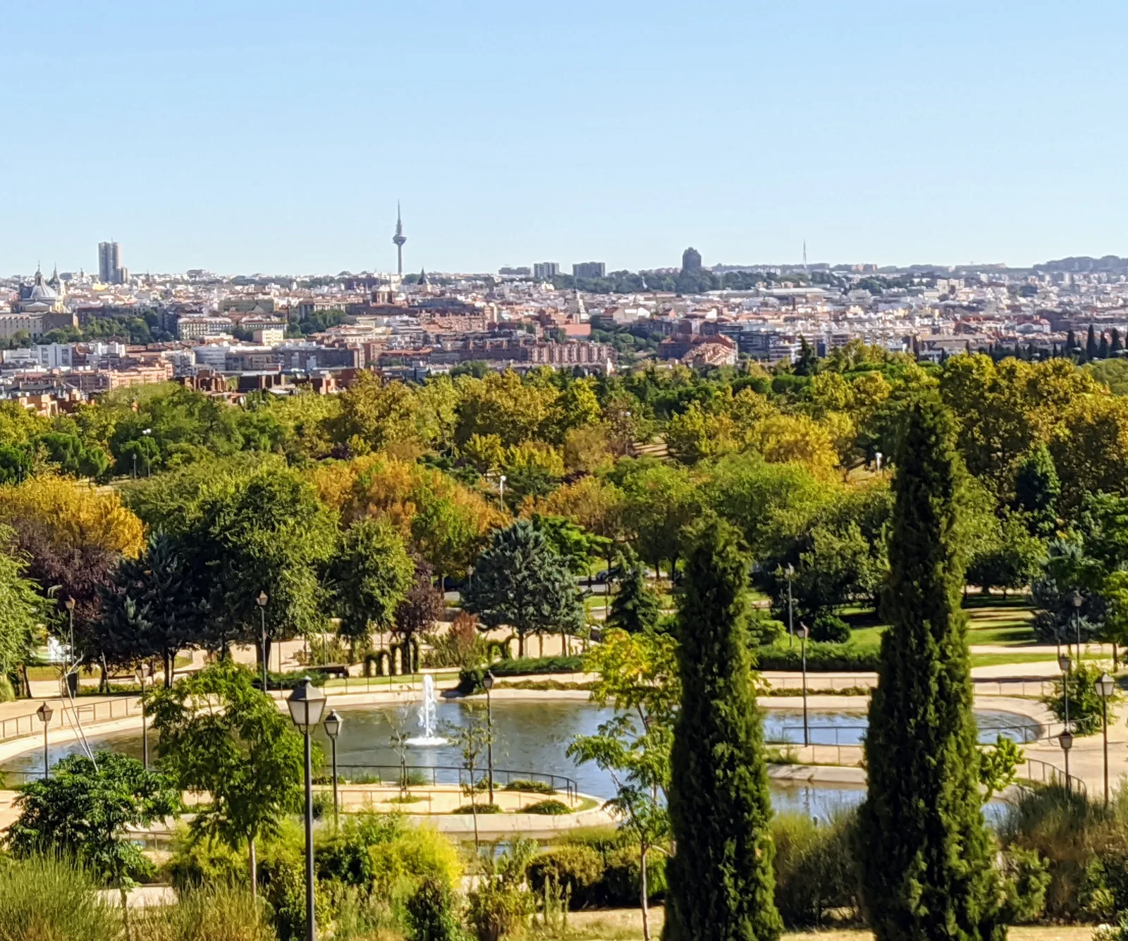 Parque de la Cuña Verde de Latina — romantic guide Madrid