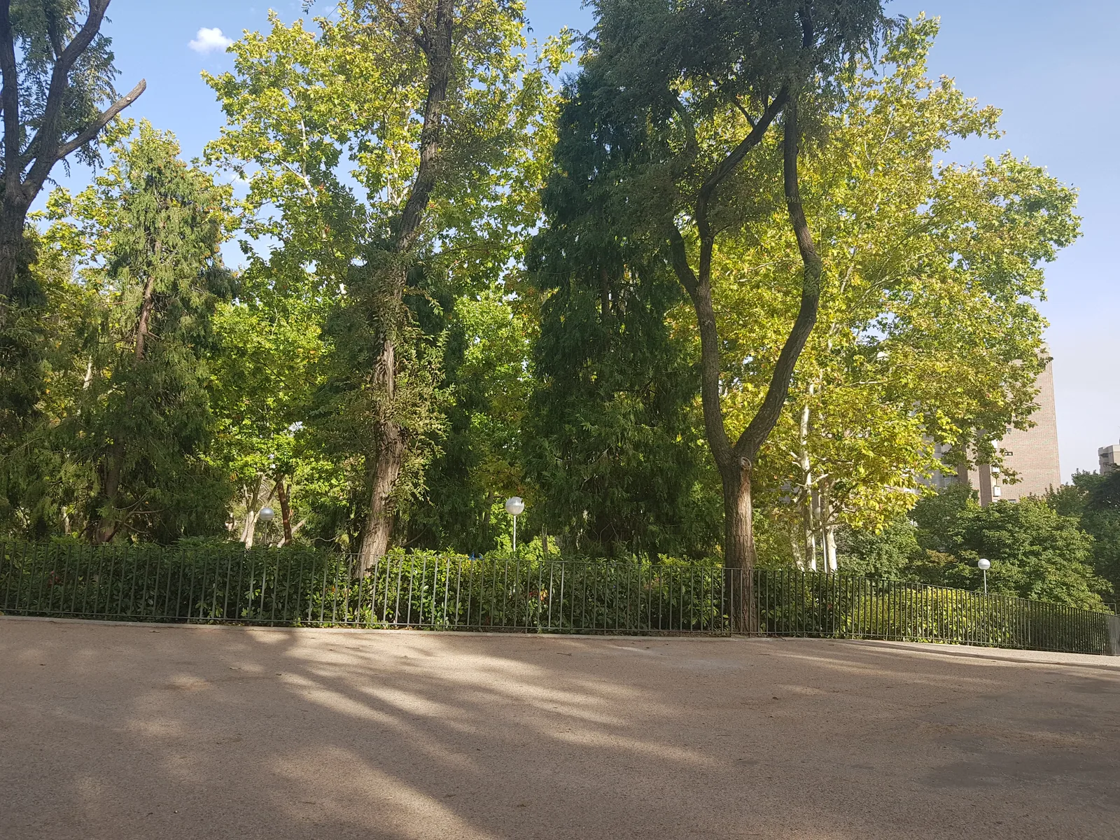 Interior at Parque de Roma Madrid — travel photo