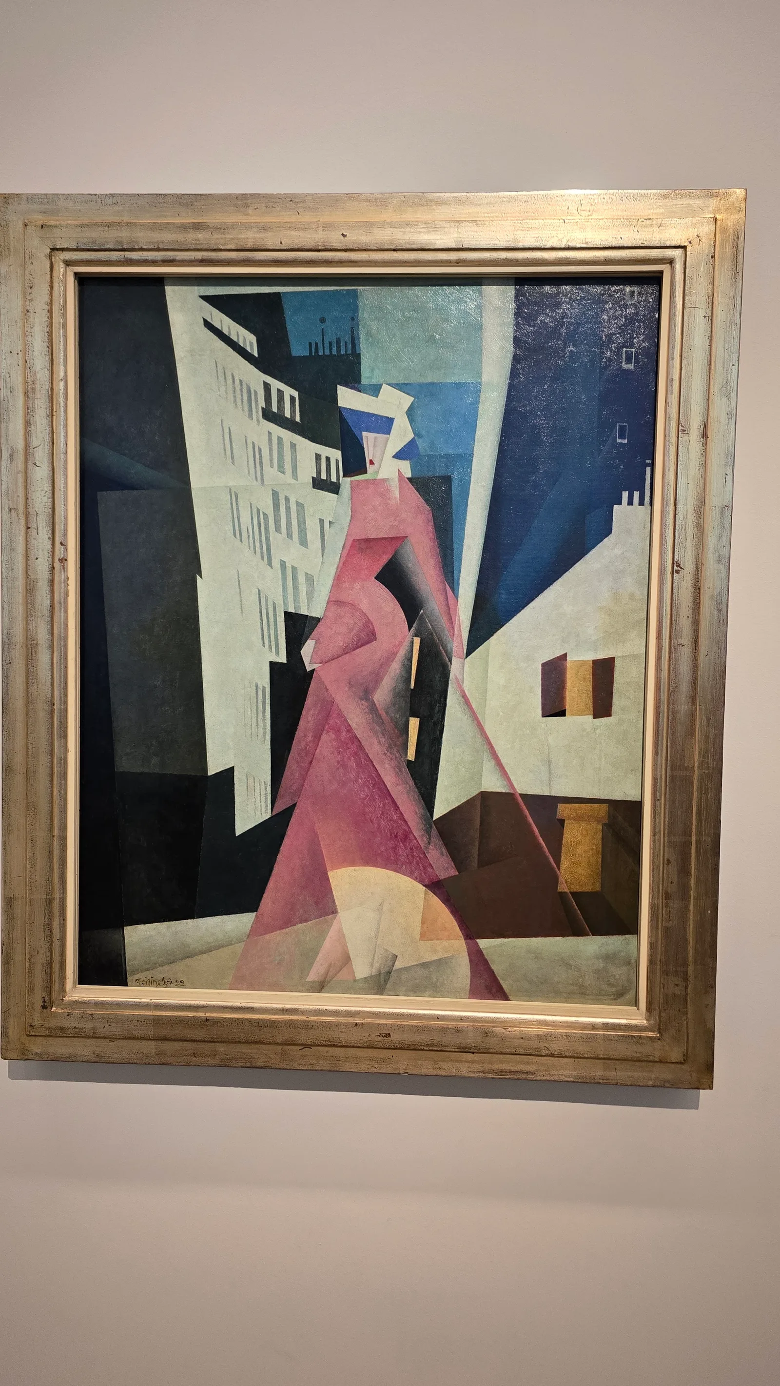 Atmosphere at Thyssen-Bornemisza National Museum Madrid — travel photo