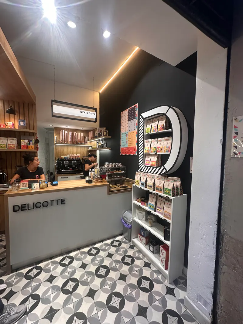 Delicotte Specialty Coffee & Tea