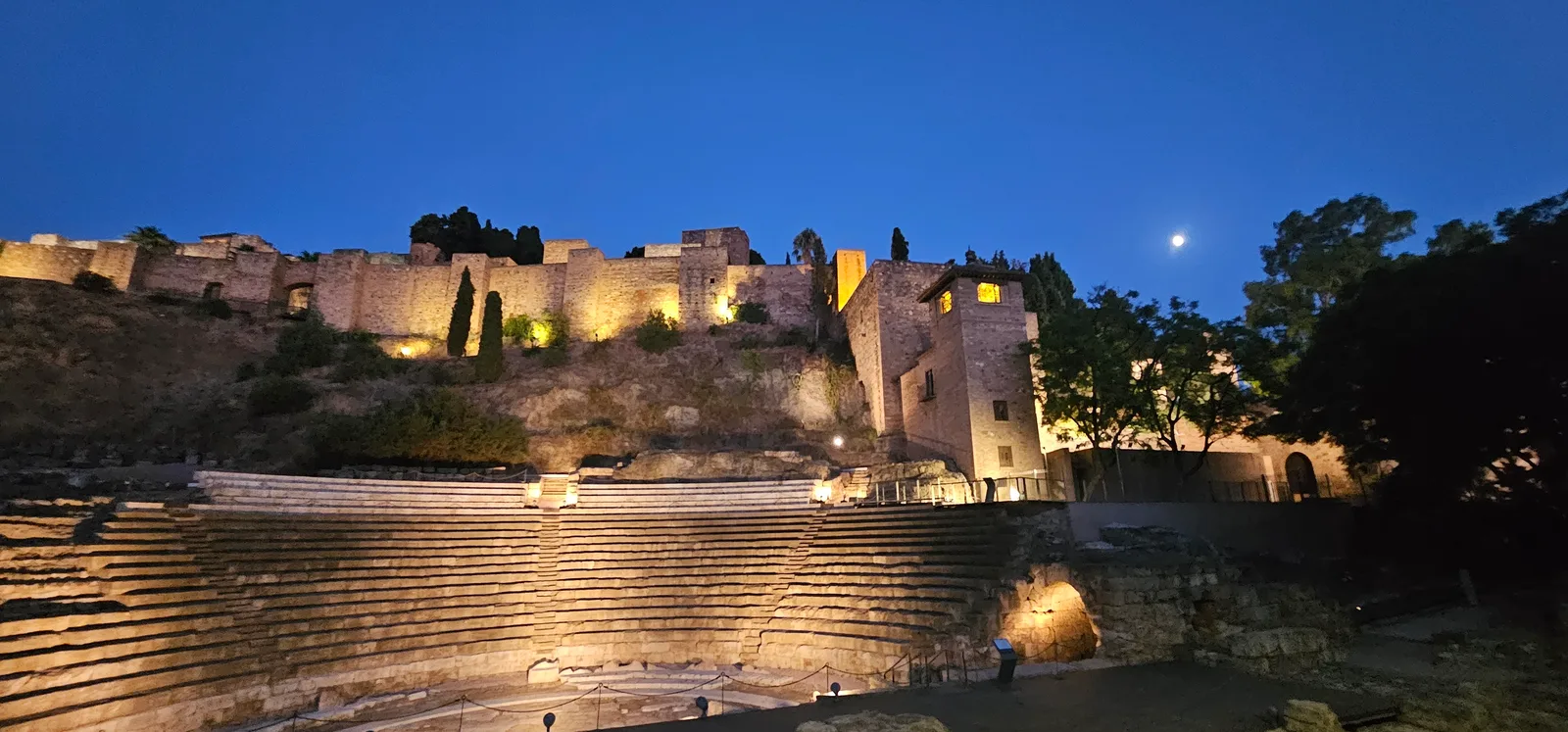 Main view at Málaga Roman Theatre Malaga — travel photo