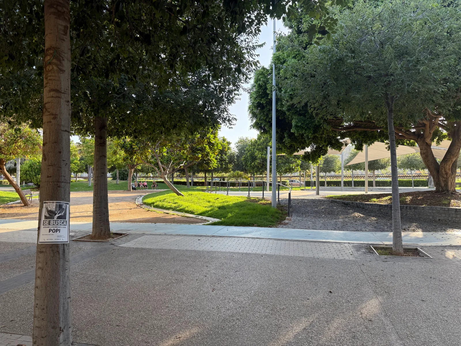 Details at Parque De La Alegría Malaga — travel photo
