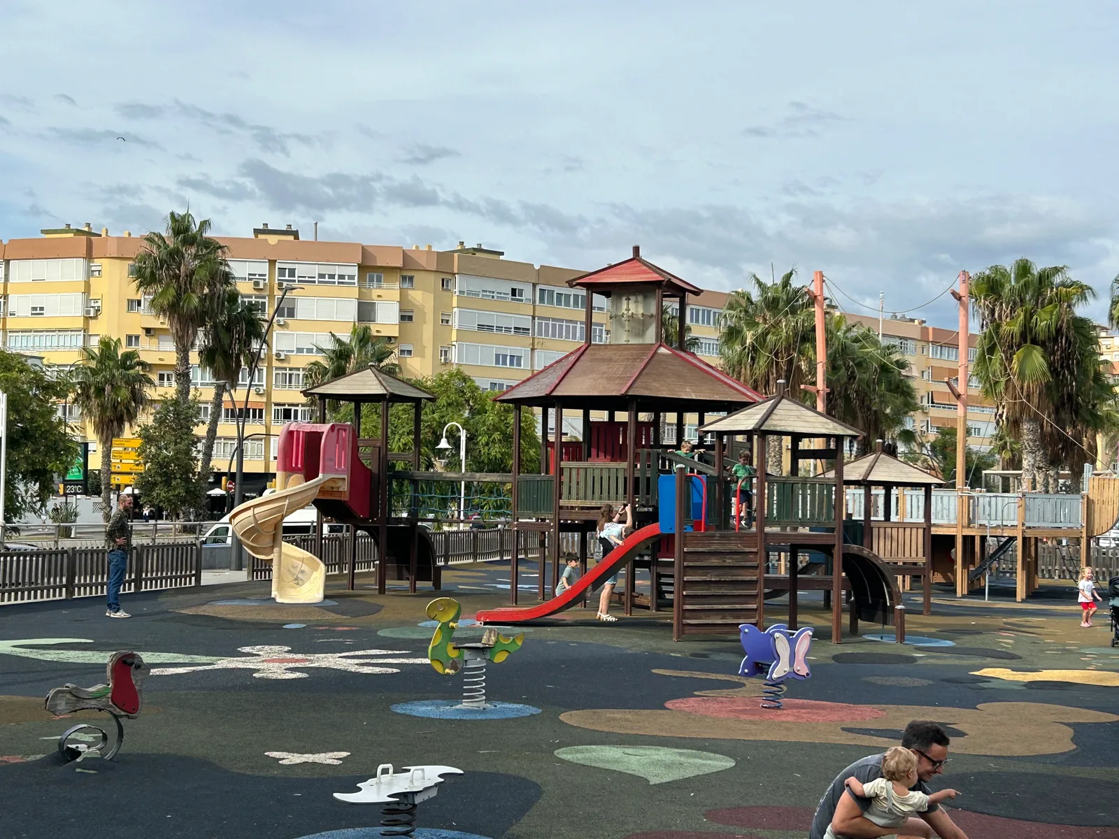 Atmosphere at Parque Infantil Barco Pirata Malaga — travel photo