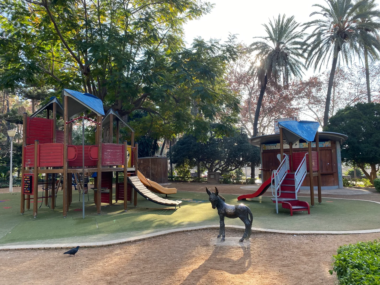 Details at Parque Infantil "Platero" Malaga — travel photo