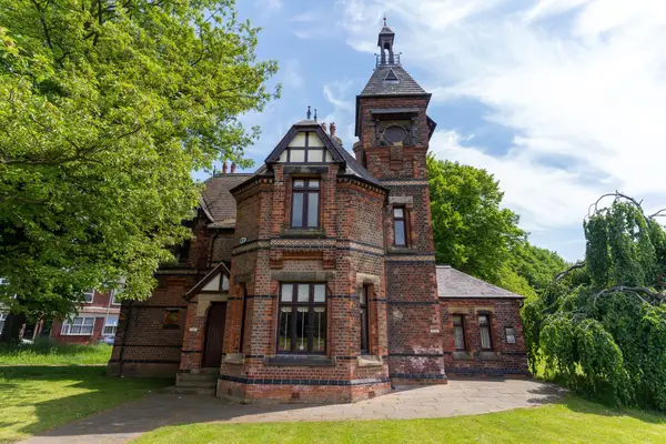 Atmosphere at Alexandra Park Manchester — travel photo