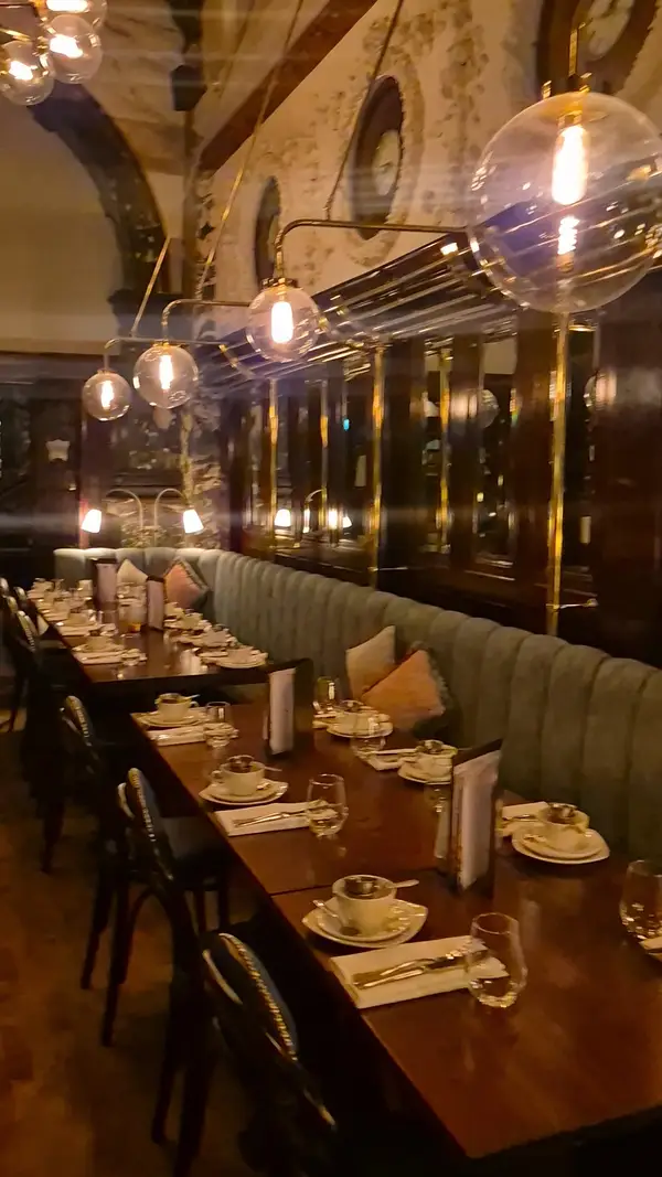 Interior at Browns Manchester Manchester — travel photo