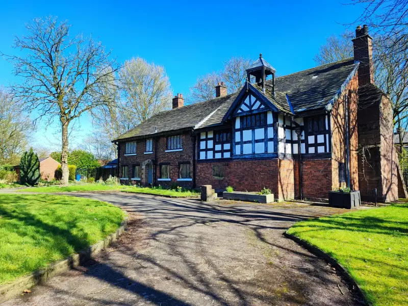 Clayton Hall — Museum in Manchester