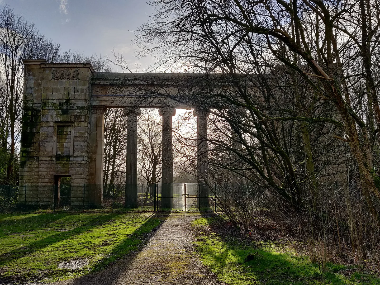 Details at Heaton Park Manchester — travel photo