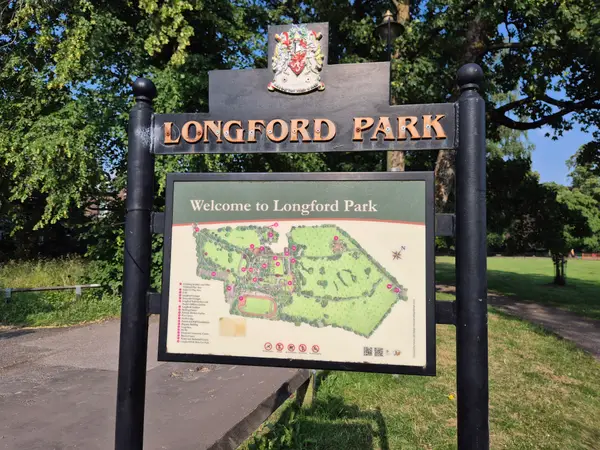 Details at Longford Park Manchester — travel photo