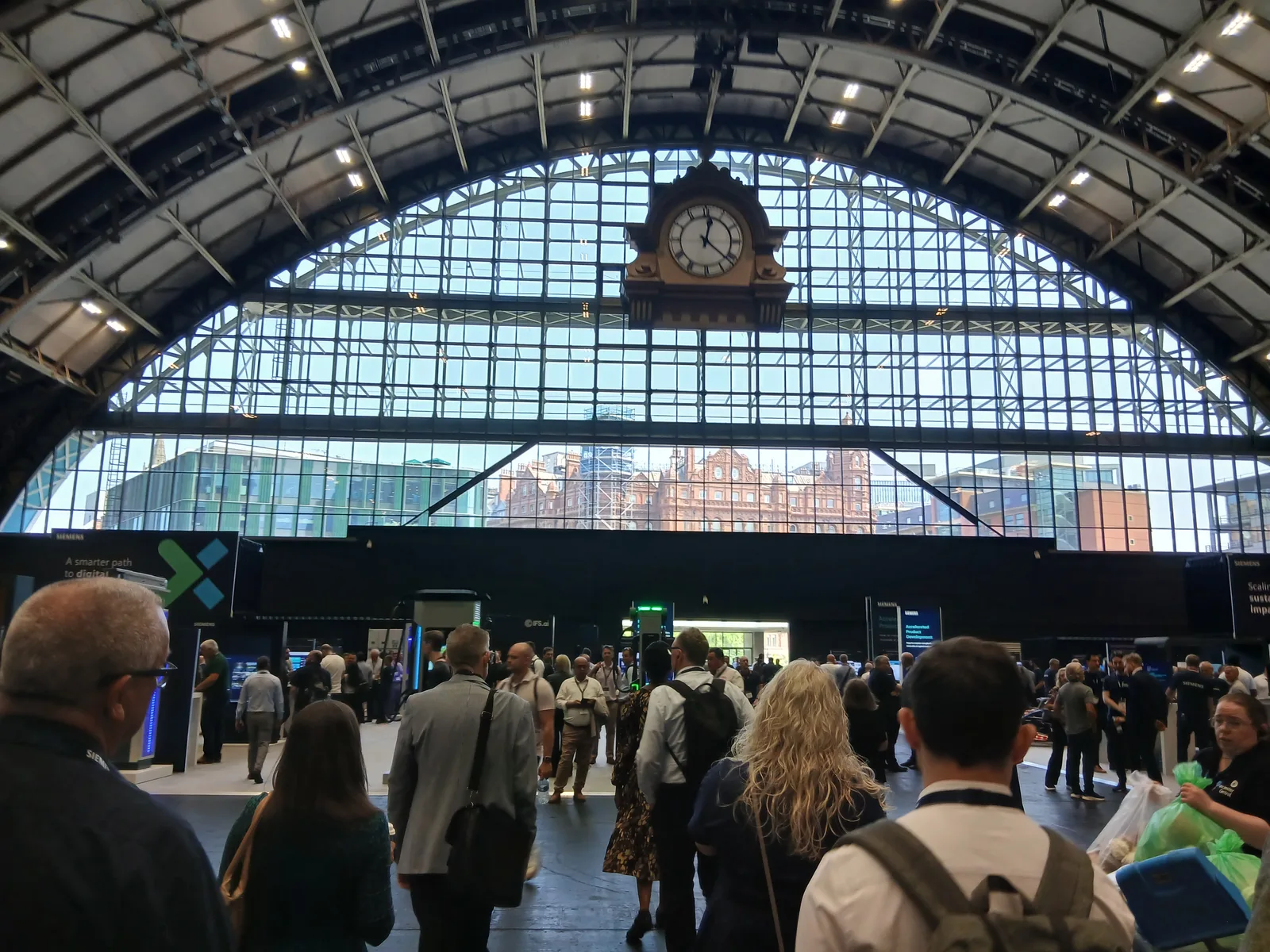 Atmosphere at Manchester Central Convention Complex Manchester — travel photo