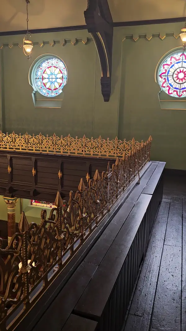 Interior at Manchester Jewish Museum Manchester — travel photo