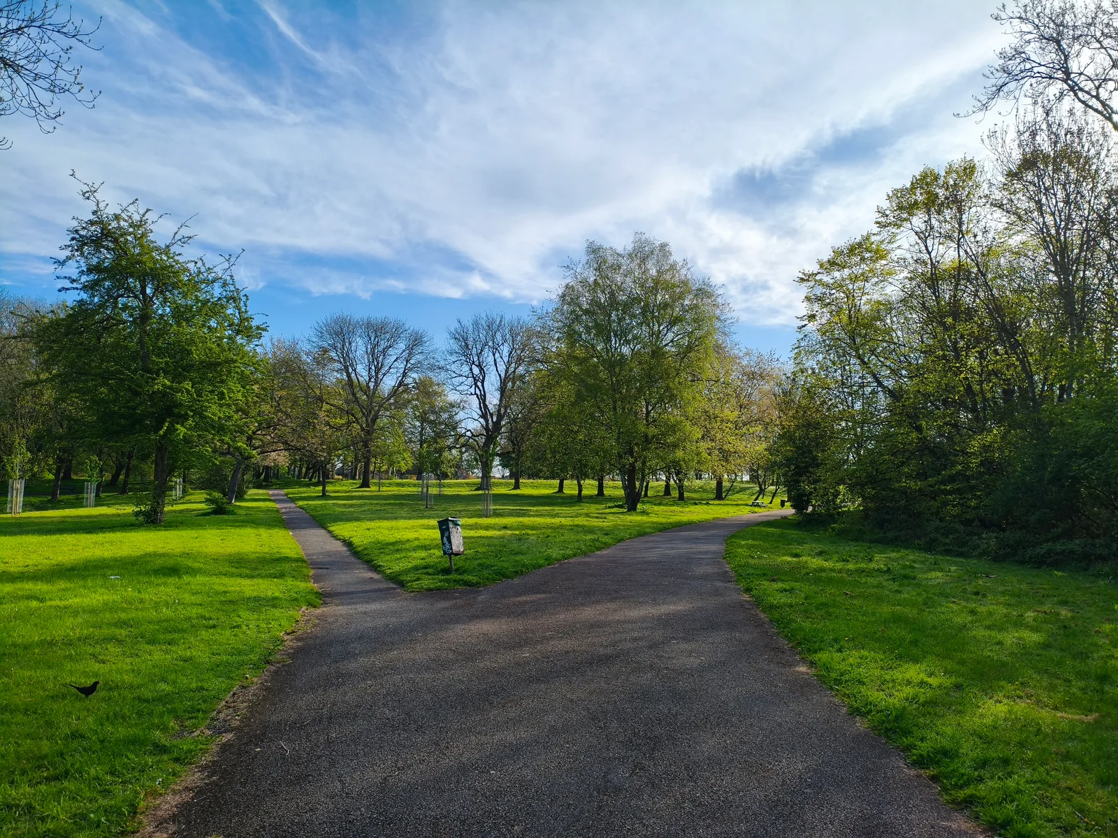 Queen's Park — romantic guide Manchester