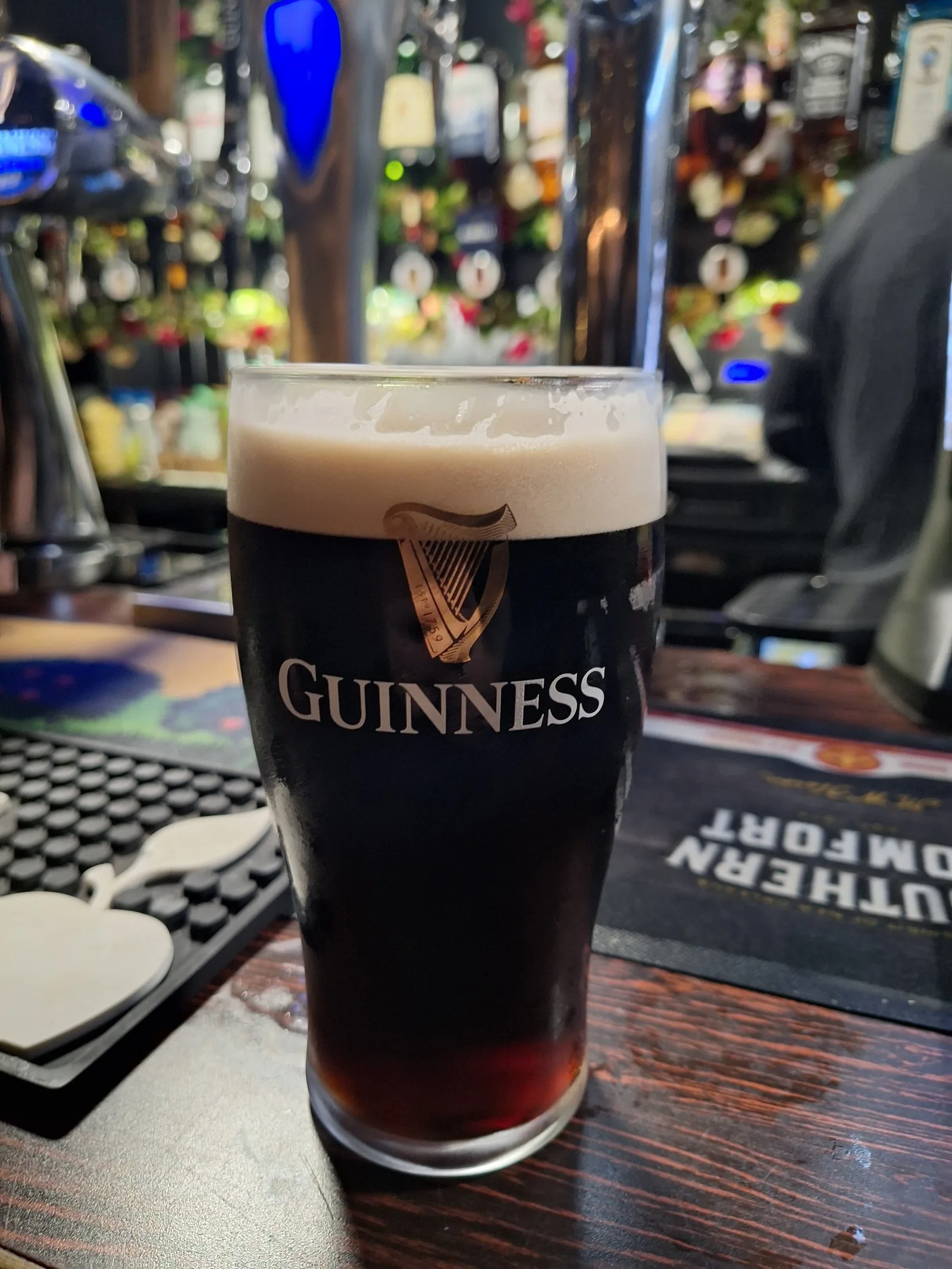 Atmosphere at The Old Nags Head Manchester — travel photo
