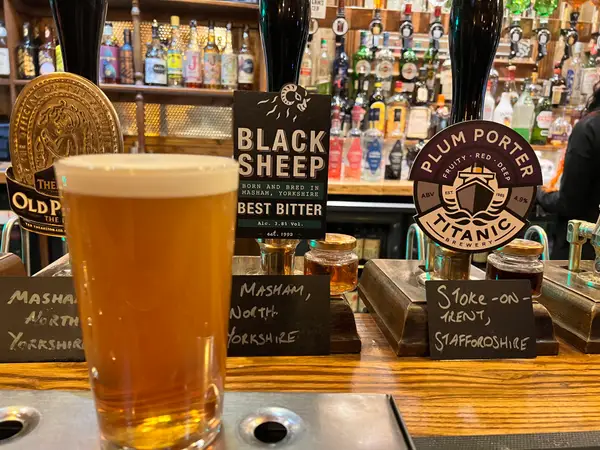 Atmosphere at The Salisbury Manchester — travel photo