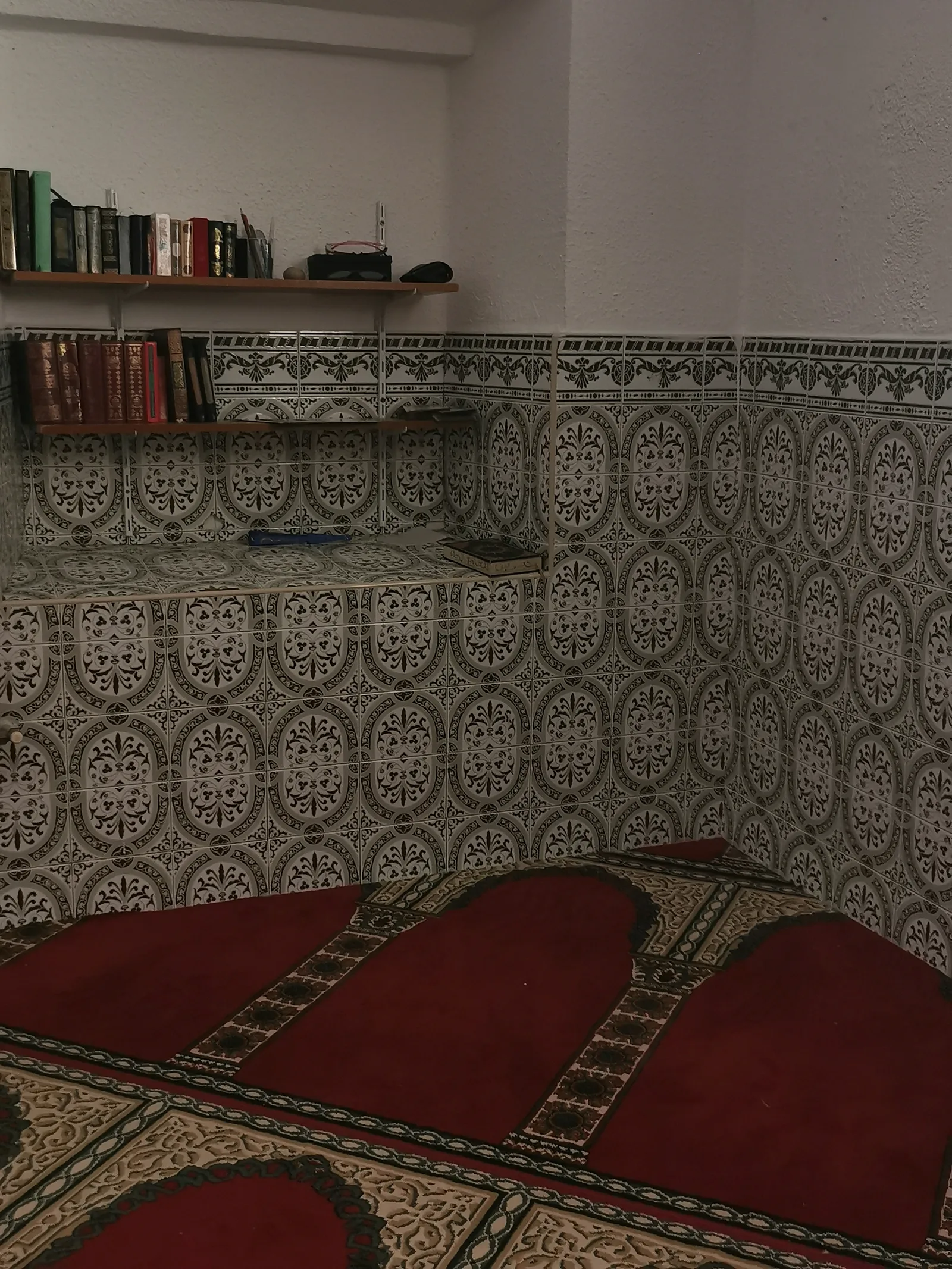 Main view at Association Annasr Marseille — travel photo