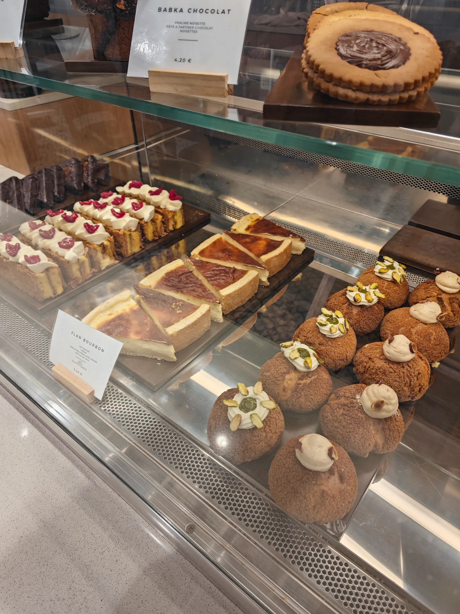 Details at Bonne Miette Marseille — travel photo