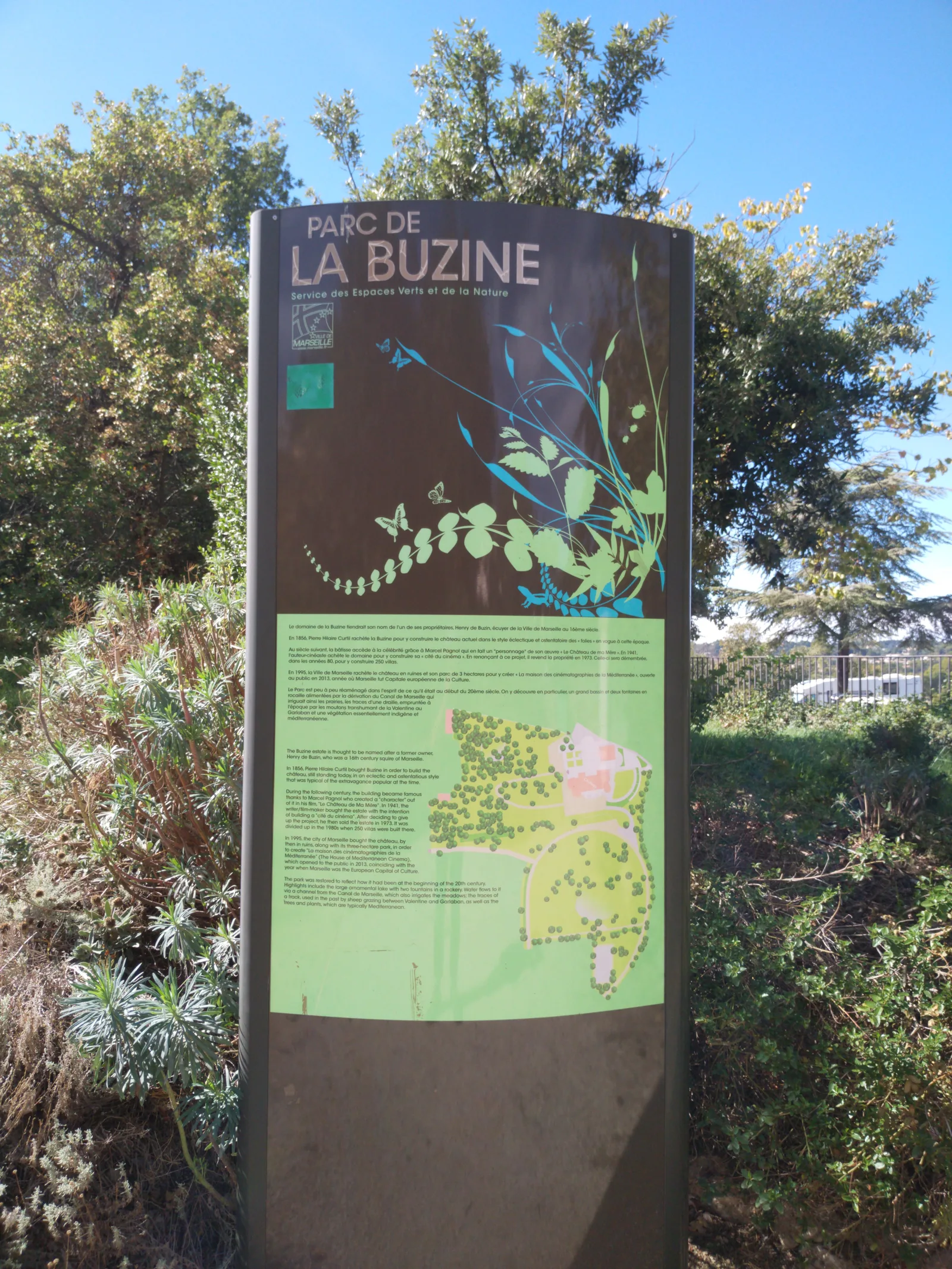 Main view at Castle Park of Buzine Marseille — travel photo