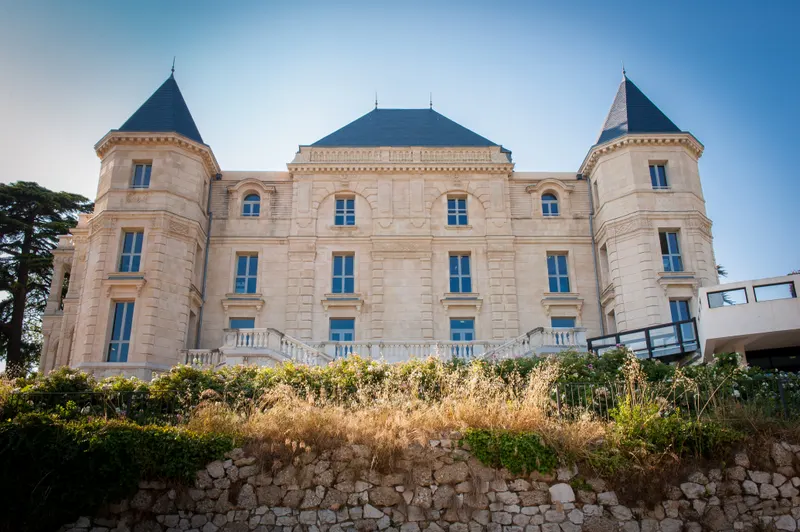 Castle Park of Buzine — Park in Marseille