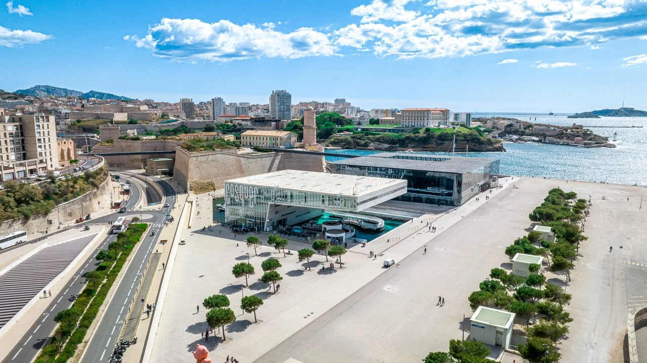 Atmosphere at Cosquer Méditerranée Marseille — travel photo