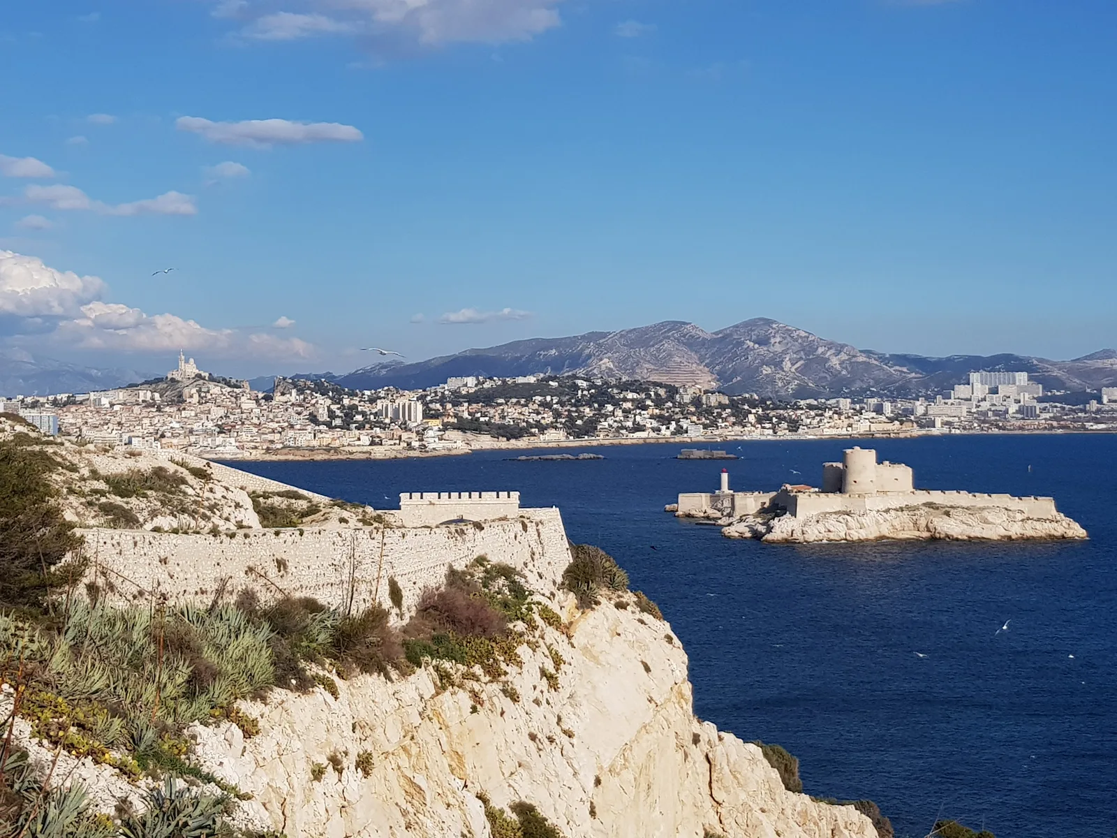 Fort de Ratonneau β hidden gems guide Marseille